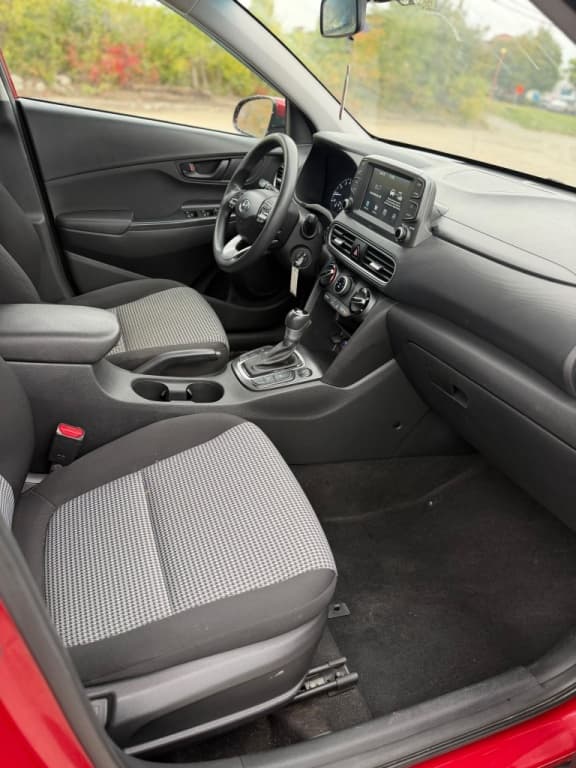 2021 Hyundai Kona Essential thumbnail 10
