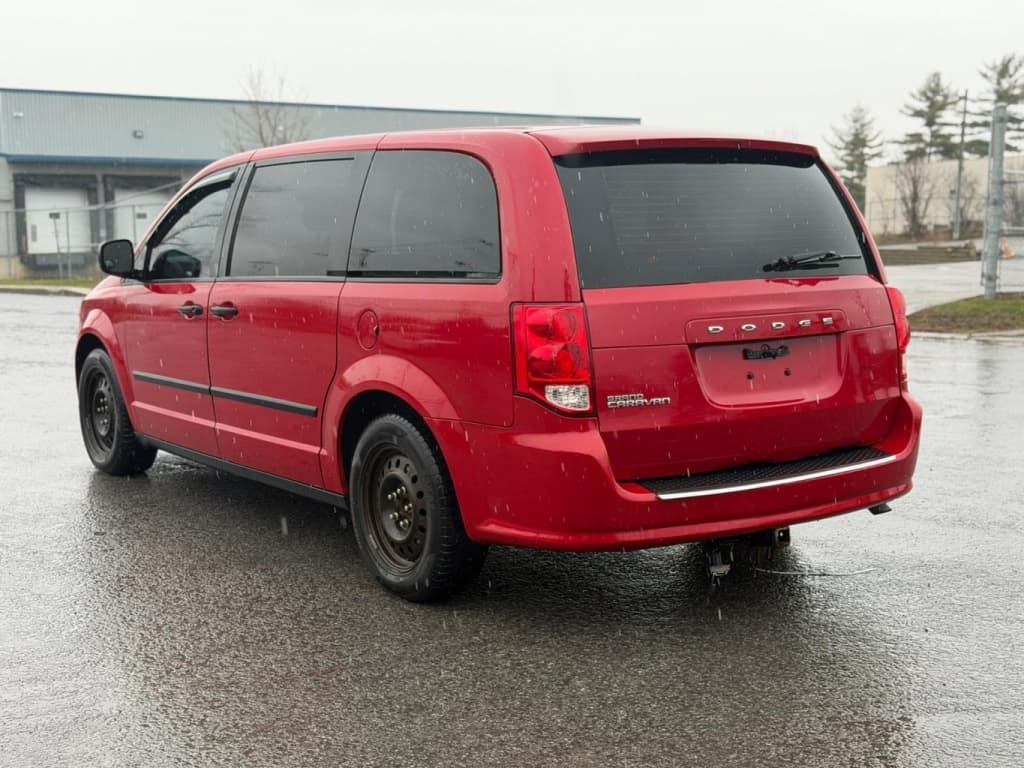 2015 Dodge Grand Caravan Ensemble Valeur Plus thumbnail 4