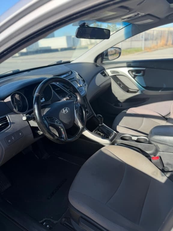 2014 Hyundai Elantra GLS thumbnail 7