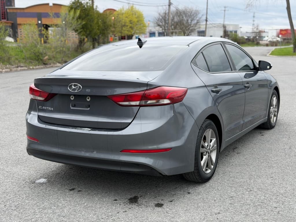 2018 Hyundai Elantra GL thumbnail 6