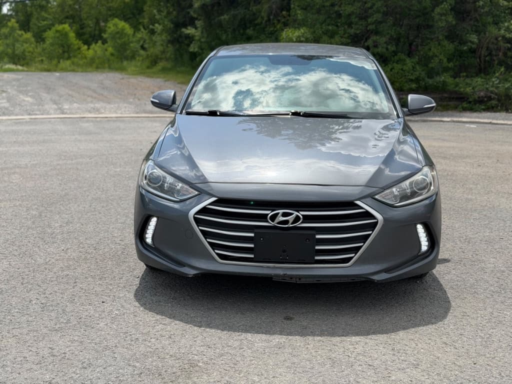 2018 Hyundai Elantra GL thumbnail 2