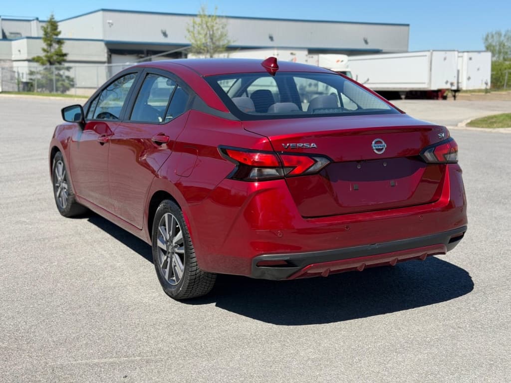 2021 Nissan Versa SV thumbnail 5
