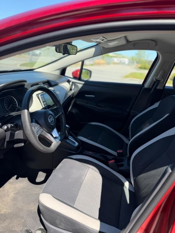 2021 Nissan Versa SV thumbnail 7