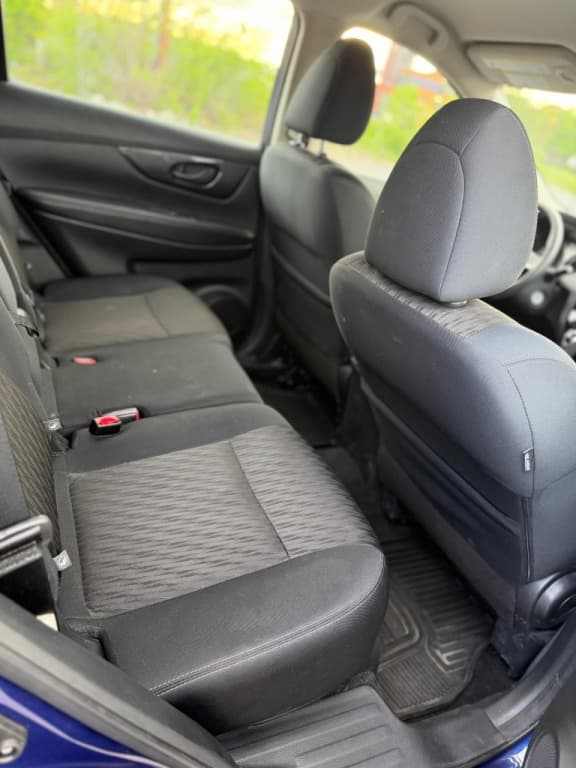 2019 Nissan Rogue S/SV thumbnail 9