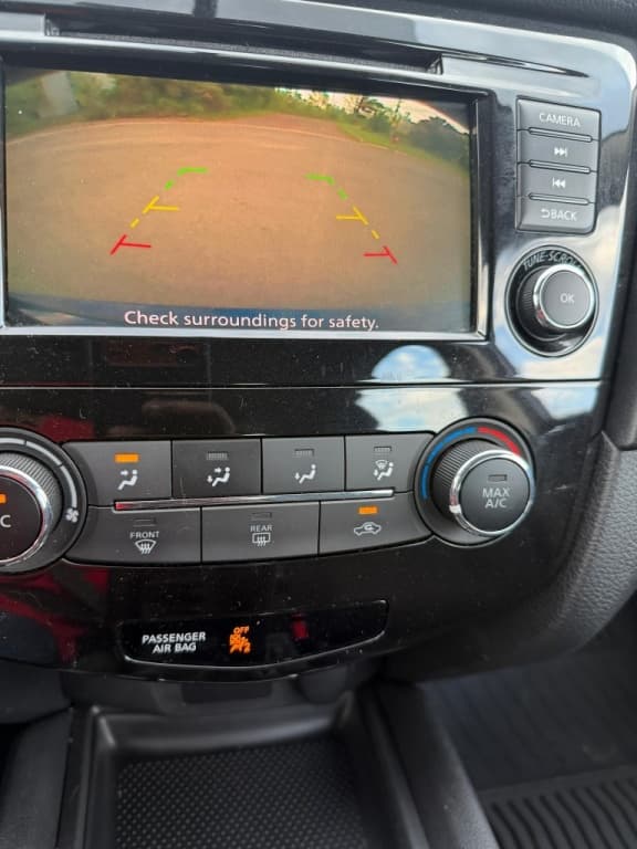 2019 Nissan Rogue S/SV thumbnail 11