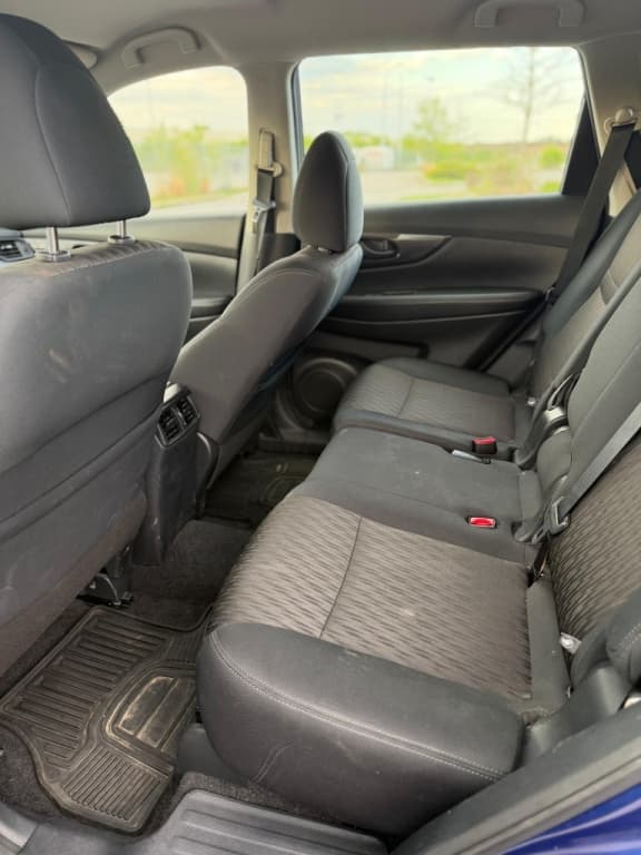 2019 Nissan Rogue S/SV thumbnail 10