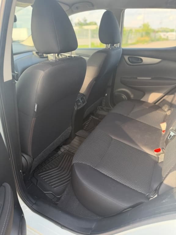 2019 Nissan Qashqai S thumbnail 10