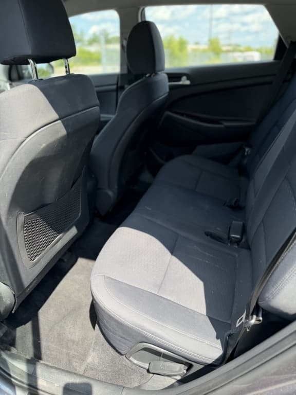2021 Hyundai Tucson Essential thumbnail 9