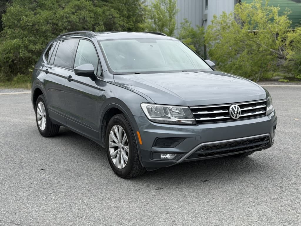 2018 Volkswagen Tiguan Trendline thumbnail 3