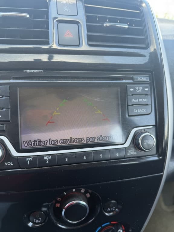 2017 Nissan Versa Note S/SV/SR/SL thumbnail 12