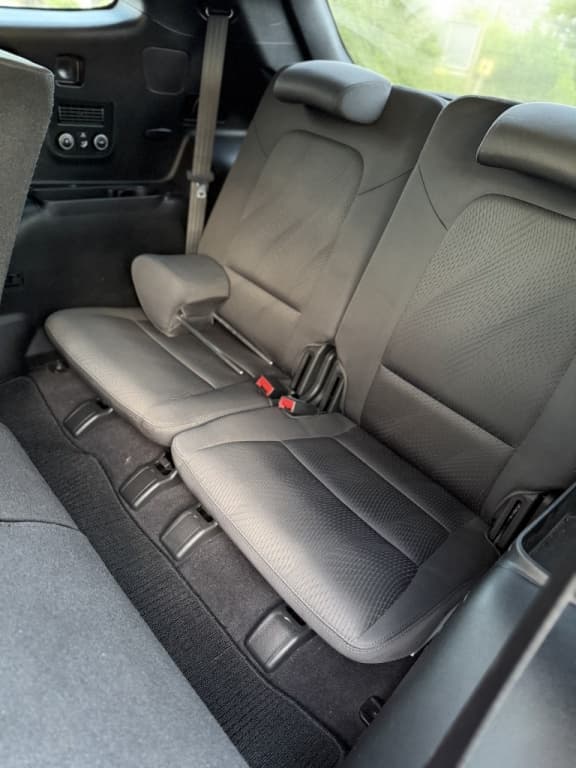 2017 Hyundai Santa Fe XL Premium thumbnail 10