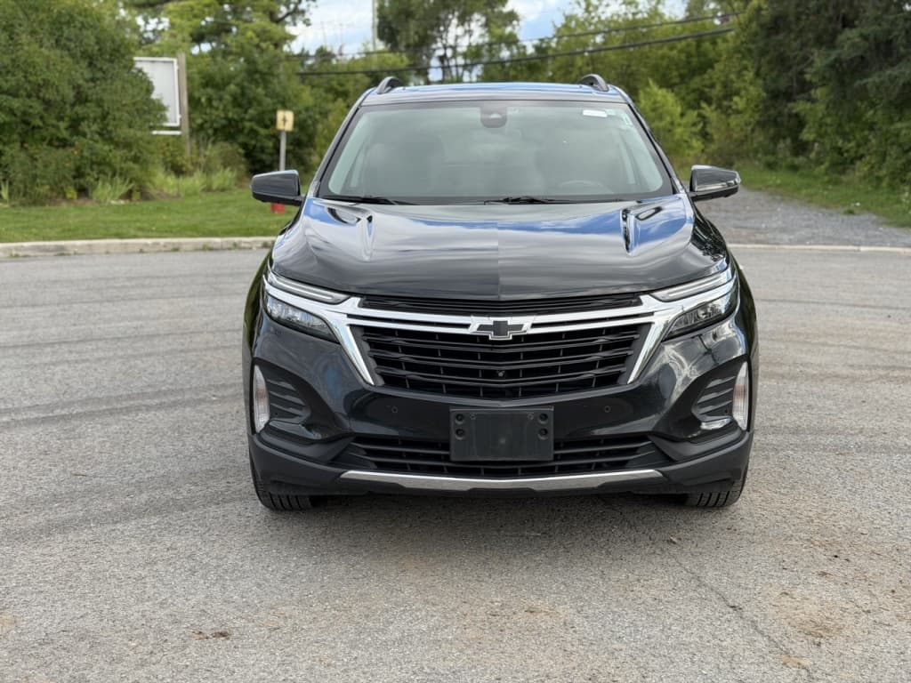 2022 Chevrolet Equinox LT thumbnail 2