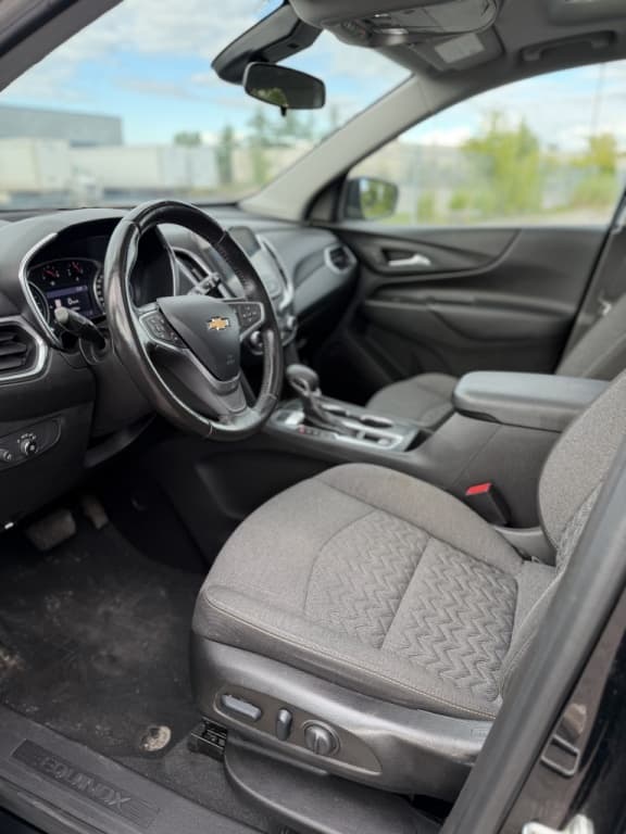 2022 Chevrolet Equinox LT thumbnail 11