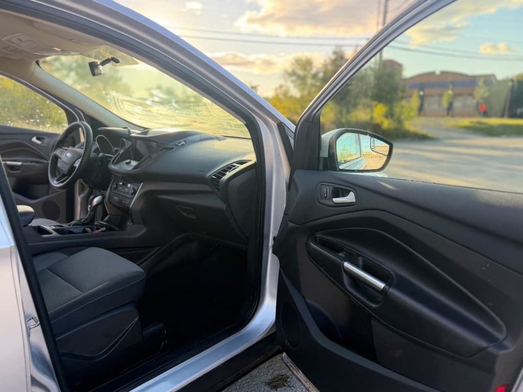 2019 Ford Escape SE thumbnail 9