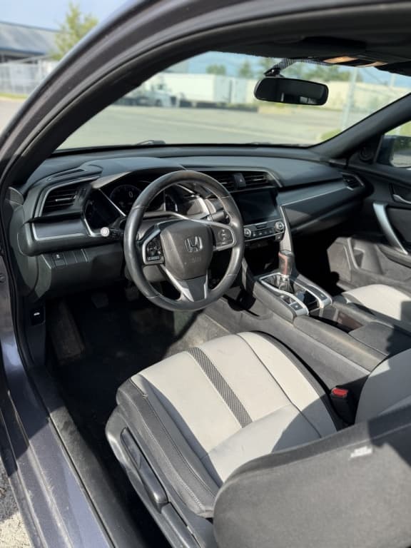 2018 Honda Civic Coupe EX-T thumbnail 10