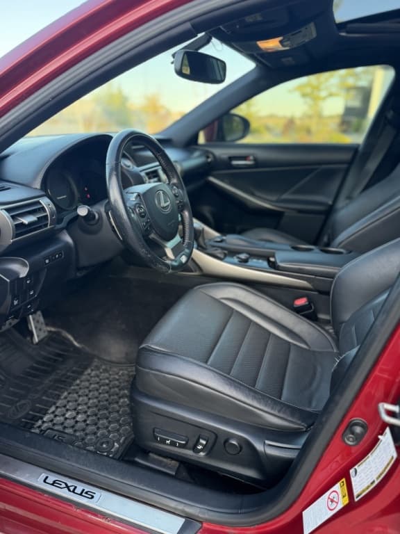 2014 Lexus IS 350 F SPORT thumbnail 10