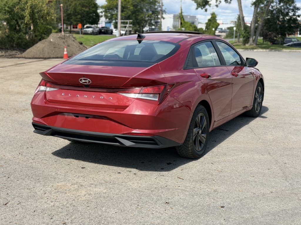 2023 Hyundai Elantra Privilégié thumbnail 6