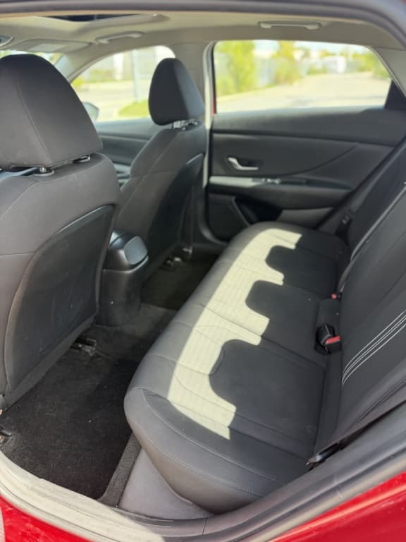 2023 Hyundai Elantra Privilégié thumbnail 9