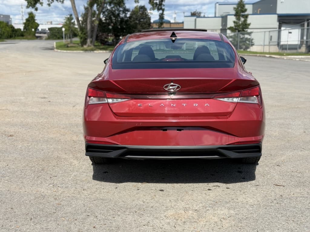 2023 Hyundai Elantra Privilégié thumbnail 5