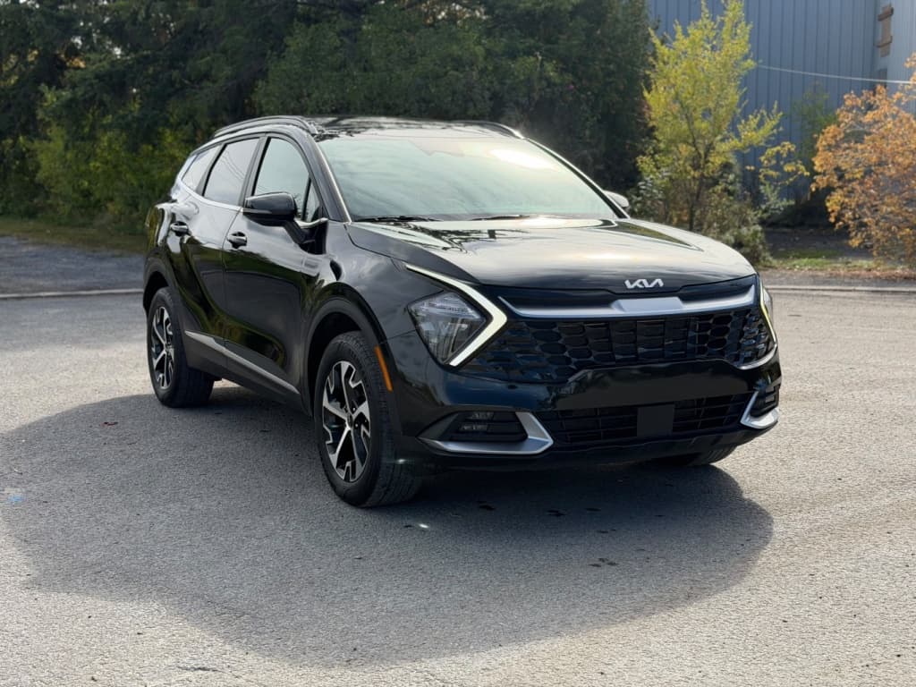 2024 KIA Sportage EX thumbnail 2